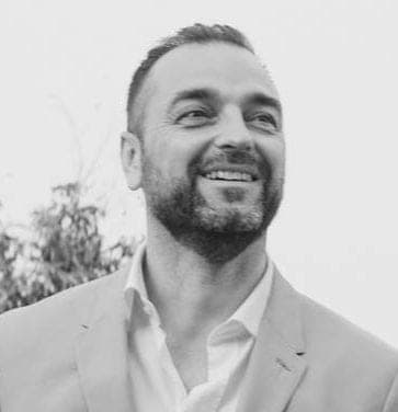 Niklas Nikolaidis, Senior Consultant, Curamando